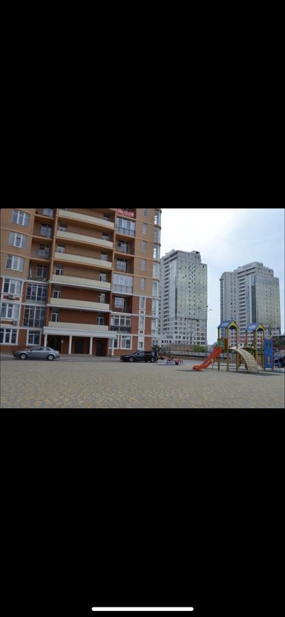 Apartment In Arсadia 2 Bedrooms Odessa Dış mekan fotoğraf